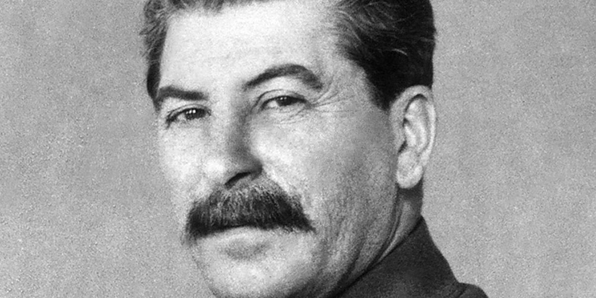 Decesul și controversele din jurul morții lui Iosif Vissarionovici Stalin, figura care a schimbat cursul istoriei sovietice și mondiale, continuă să fie subiect de discuție chiar și după mai bine de 70 de ani de la dispariția sa