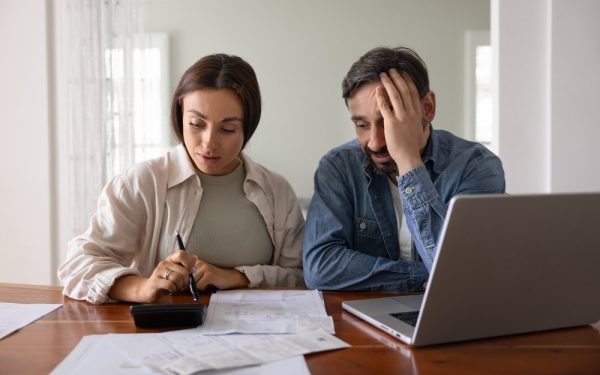 Guvernul a lansat, recent, un nou pachet fiscal menit să stimuleze mediul antreprenorial și să faciliteze creșterea veniturilor individuale obținute din activități independente