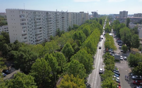 Primele reduceri de impozit pe clădiri din București, în plină mizerie legală După ce Guvernul a adoptat, în weekend, o serie de ordonanțe de urgență menite să reducă povara fiscală asupra anumitor categorii de contribuabili, autoritățile locale din Capitală au trecut rapid la actualizarea sistemelor informatice pentru a reflecta aceste schimbări