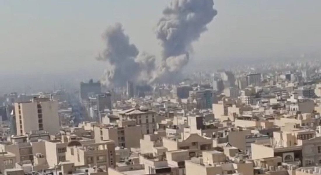 Conflictele din Orientul Mijlociu escaladează, preludiind un război de durată nedeterminat Tensiunile din Orientul Mijlociu ating cote alarmante, iar conflictul ar putea dura încă prea mult timp, în condițiile în care cele mai recente evaluări indică posibilitatea unei continuități de cel puțin o lună