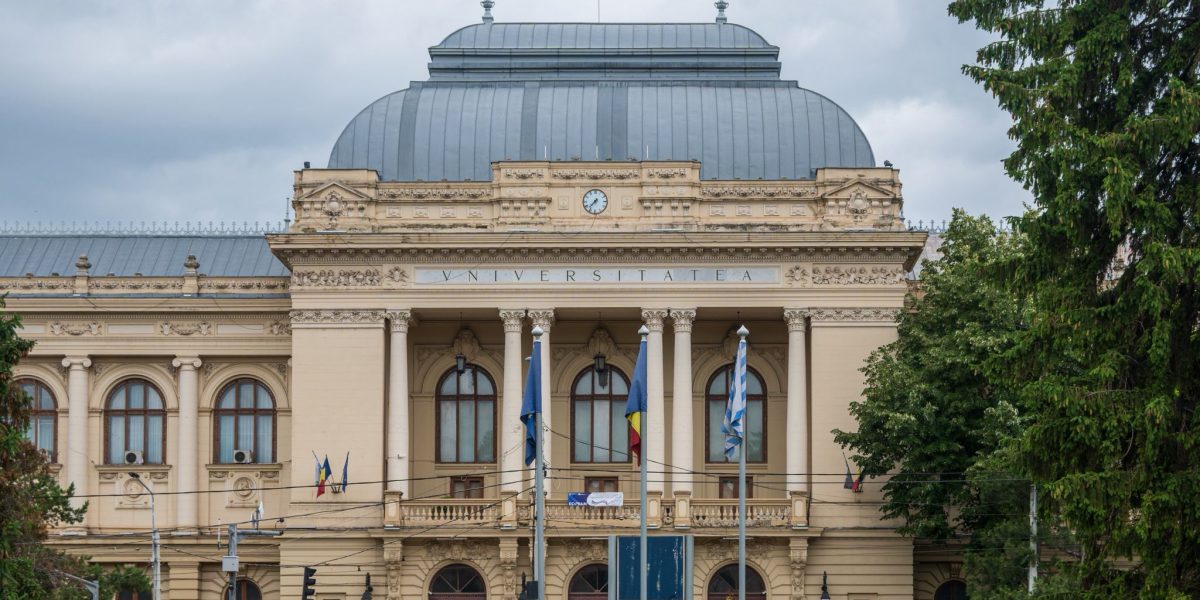 Universitatea „Alexandru Ioan Cuza” din Iași ia în serios controversele recente legate de figura profesorului Martin A
