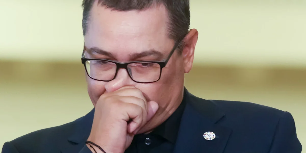 MAE: Irina Ponta nu îndeplinea condițiile pentru a fi în avionul de repatriere; Nicușor Dan nu a intervenit