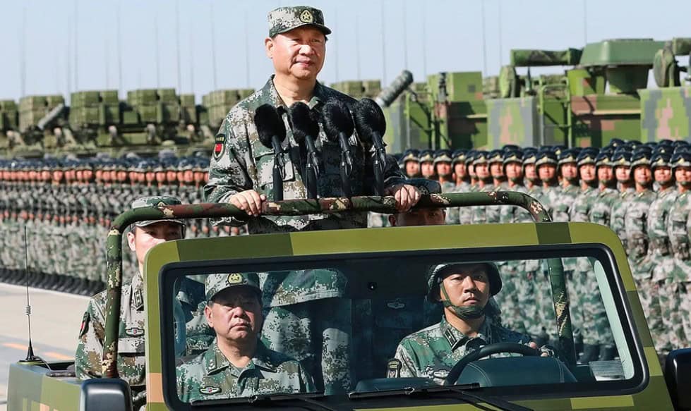 China își continuă politica de întărire a capabilităților militare, anunțând o creștere modestă a bugetului pentru apărare pentru anul 2026