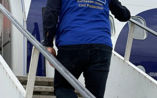 Zeci de mii de cetățeni străini blocati în Orientul Mijlociu: cronica unei evacuări întârziate Situația de criză generată de conflictul aflat în desfășurare în Ucraina se extinde dincolo de frontierele Europei, afectând și milioanele de cetățeni străini blocați în regiunea Orientului Mijlociu