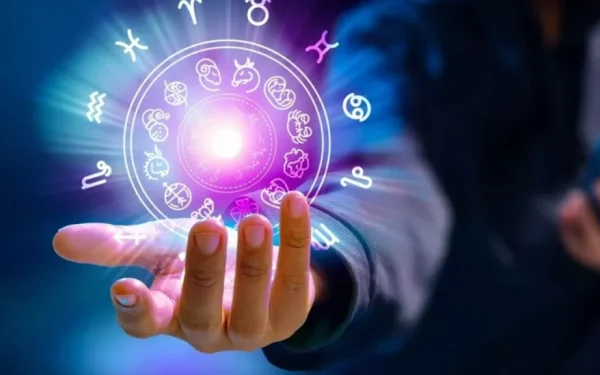 Luna aprilie 2026: Zodiile lovite de schimbări masive. Vezi care sunt