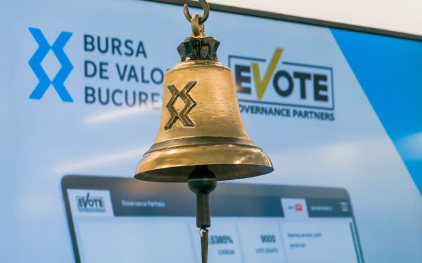 Sondaj G4Media: Românii, împărțiți de listarea companiilor statului la bursă