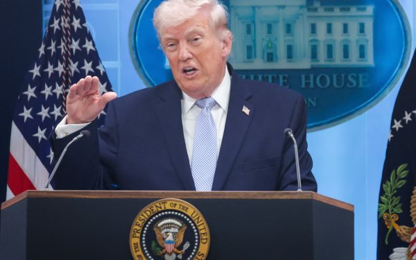 Pakistan cere Iranului pauză de 2 săptămâni. Trump: „Va muri civilizația”