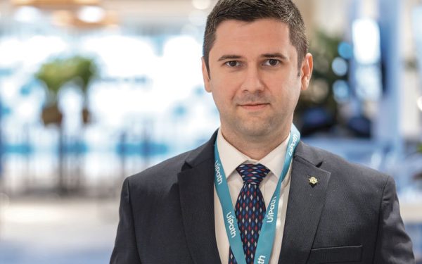 Banca Națională, revoluție digitală: roboții UiPath validează tranzacții și supraveghează piața