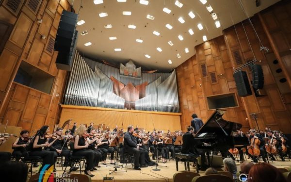 Sala Radio va găzdui joi, 9 aprilie 2026, de la ora 19.00, un eveniment muzical dedicat exclusiv operei lui Wolfgang Amadeus Mozart, într-o seară intitulată „100% Mozart”