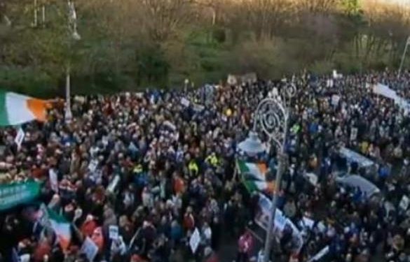 Irlanda, blocată de fermieri: Prețuri mari și Dublinul, acuzat de ineficiență