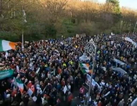 Irlanda, blocată de fermieri: Prețuri mari și Dublinul, acuzat de ineficiență