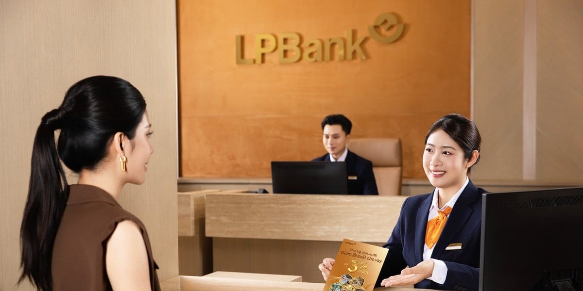 LPBank, la ordinul băncii Vietnamului, taie drastic dobânzile