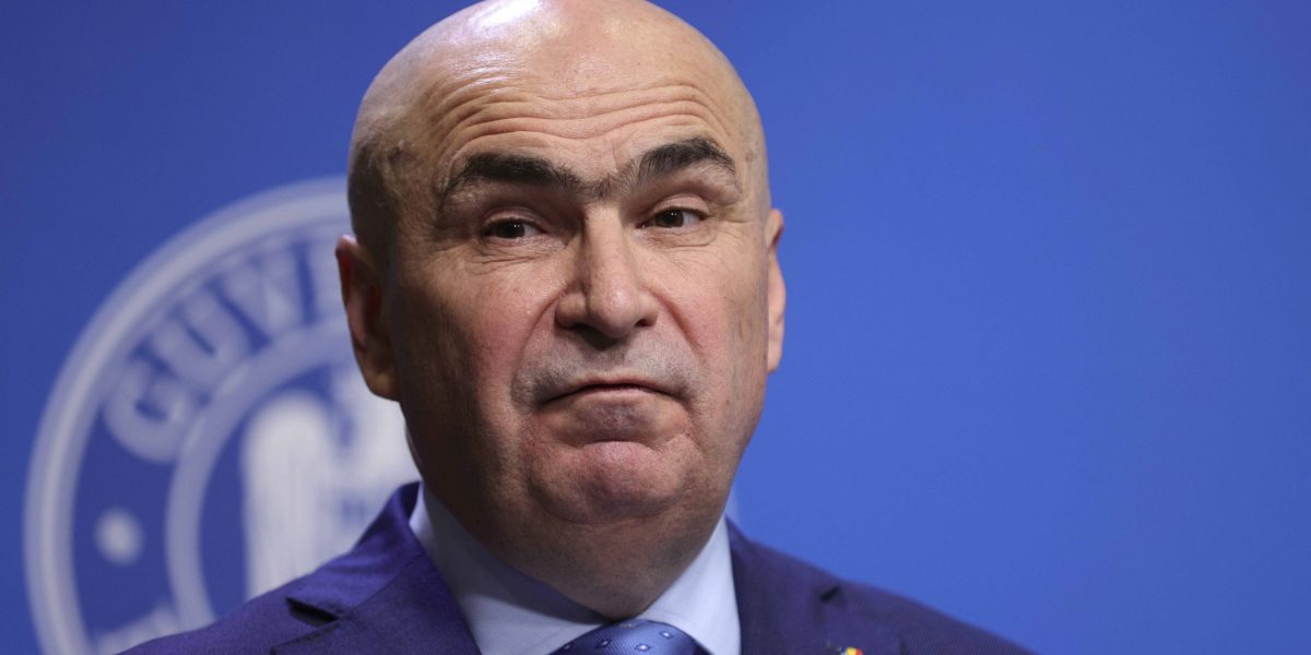 Bolojan, foc automat pe reforme: Premierul își amintește de restructurarea statului