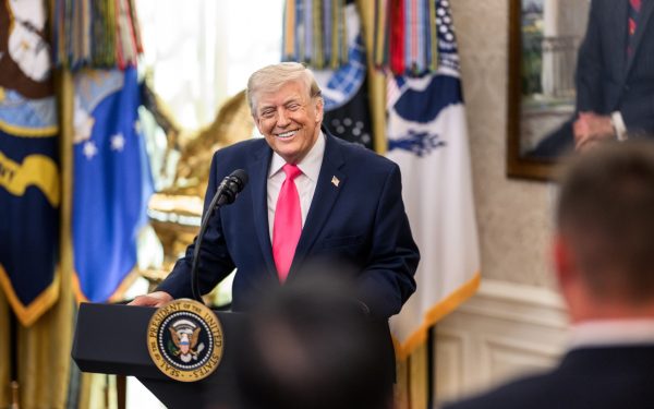 Trump vrea tratamente psihedelice: „Pot să iau și eu?” – începe cercetarea
