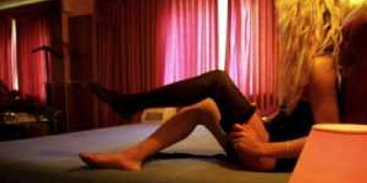 Scandal URIAȘ la Milano: 50 de sportivi, vizați în dosarul escortelor
