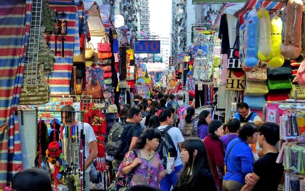 Creștere NEAȘTEPTATĂ a economiei Chinei, dar cu țintă record de mică