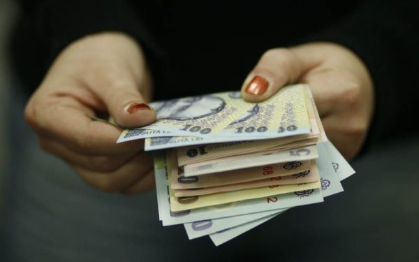 Spania întâmpină dificultăți în implementarea Directivei UE privind transparența salarială, deși termenul limită pentru adaptare este fixat pentru 7 iunie 2023