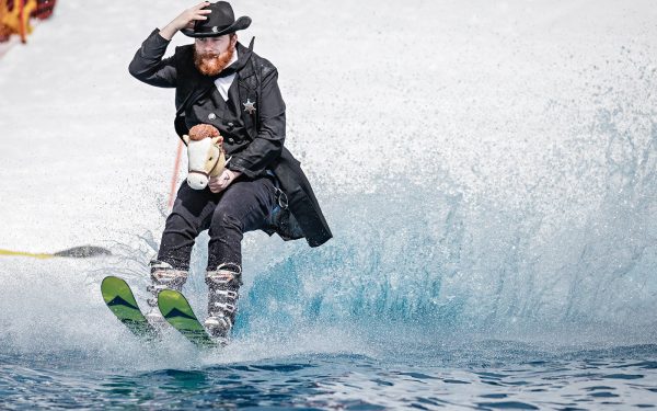 O furtună deosebit de răsturnată, așteptată să aducă zăpezi consistente în zona de nord-vest a Montana, se află în centrul atenției meteorologilor