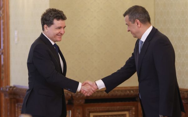 Grindeanu, laude pentru Nicușor Dan: „S-a înțeles rolul de mediator”