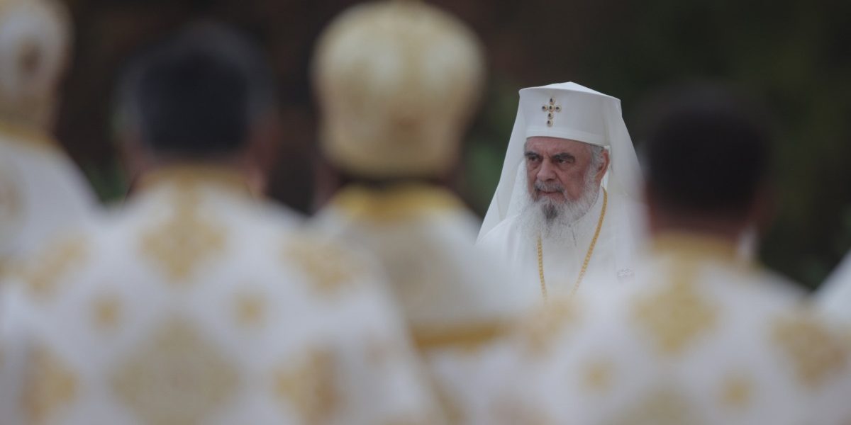 Imagine: Patriarhul Daniel a transmis condoleanțe după moartea antrenorului Mircea Lucescu Patriarhul Daniel a exprimat condoleanțe în urma decesului lui Mircea Lucescu