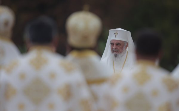 Imagine: Patriarhul Daniel a transmis condoleanțe după moartea antrenorului Mircea Lucescu Patriarhul Daniel a exprimat condoleanțe în urma decesului lui Mircea Lucescu