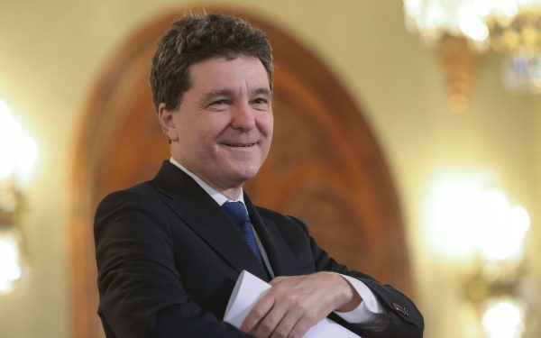 Nicușor Dan, felicitări pentru Magyar: „Victorie istorică” și relații româno-maghiare