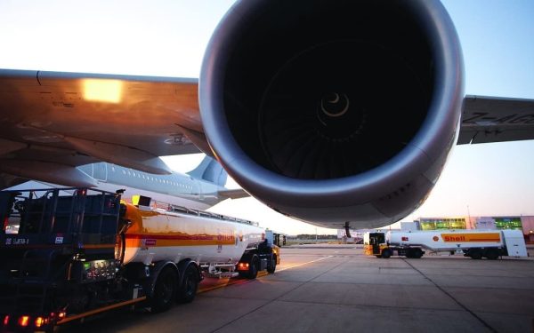 Criză de combustibil avioane în Europa: Probleme majore în săptămânile următoare