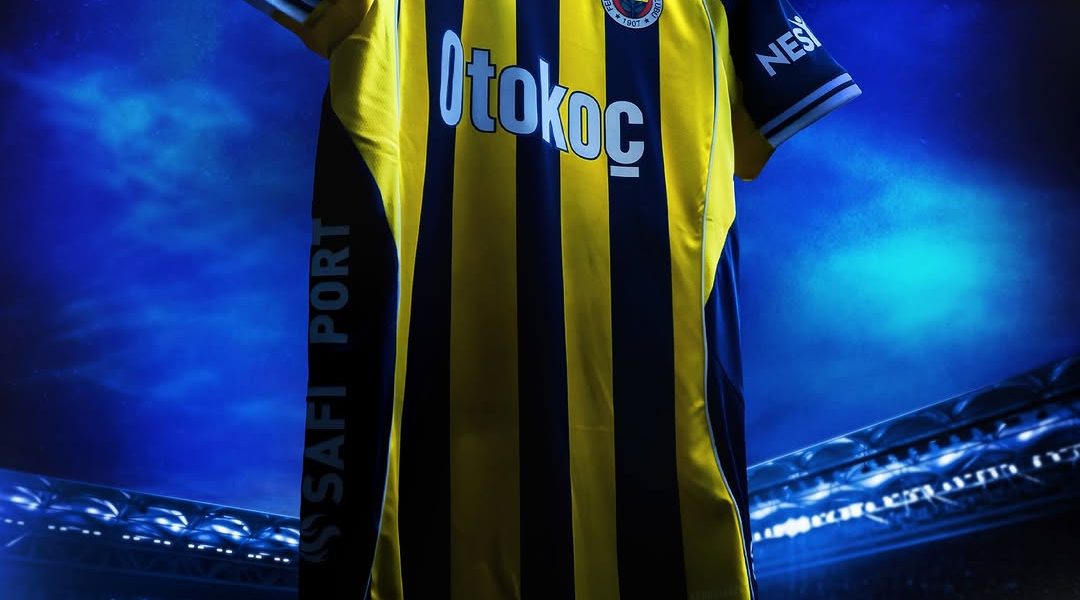 Fenerbahçe, colaborare Adidas: Noi echipamente pentru fanii turci