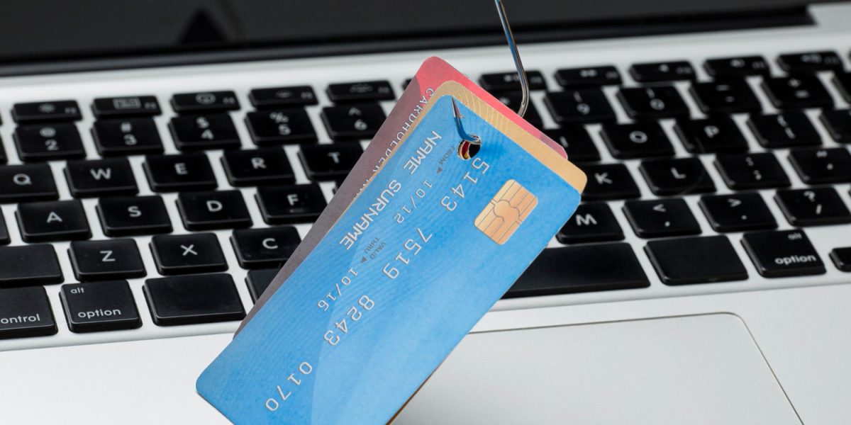 Hacker etic uluiește: Site de phishing creat cu IA în 30 de minute