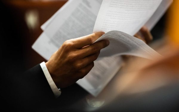 Demisie în Grecia: Adjunctul Agriculturii, cu diplomă falsă?