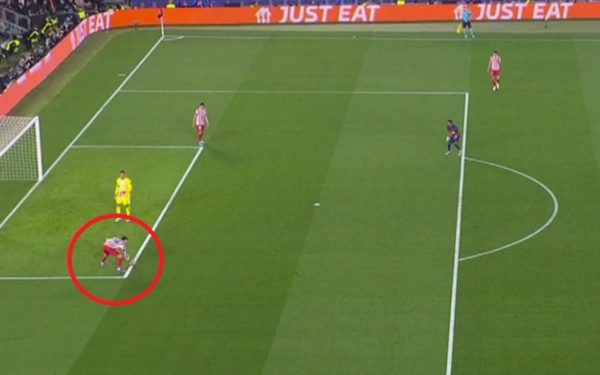 Arbitrul Iturralde Gonzalez analizează fazele controversate din sferturile de finală ale echipelor spaniole Iturralde Gonzalez, cunoscut analist sportiv, a analizat cu atenție fazele controversate și deciziile arbitrale din meciurile echipelor spaniole din sferturile de finală