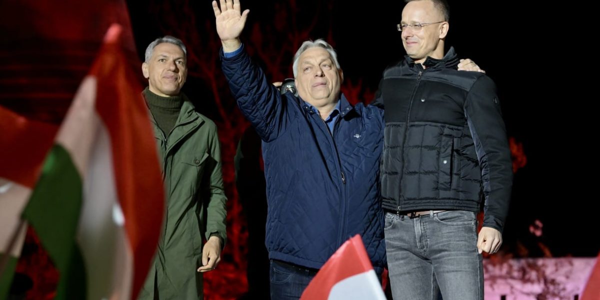 Szijjarto revine pe Facebook: nu pare deloc afectat!