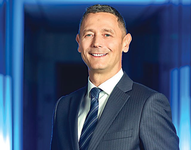 Sergiu Manea primește un nou mandat la conducerea BCR până în 2030 Sergiu Manea, președintele executiv al BCR, a primit o nouă prelungire a mandatului său, urmând să rămână la conducerea băncii până în februarie 2030