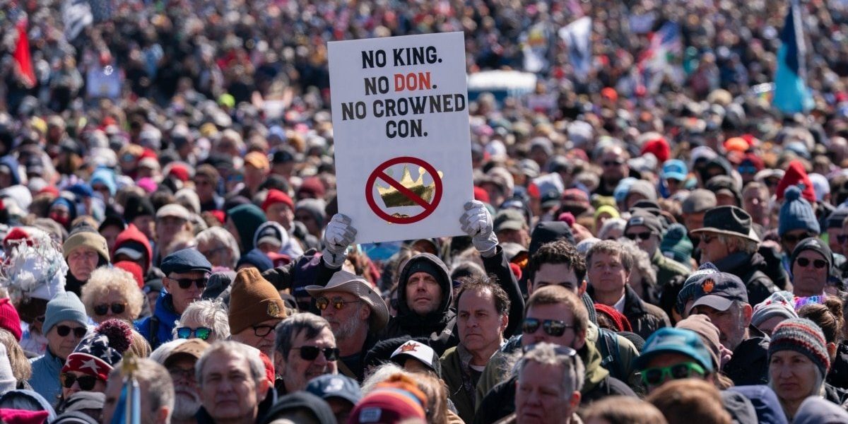 Proteste de amploare în SUA, împotriva administrației Trump Weekend-ul trecut a fost martorul celui mai amplu val de manifestații de la începutul mandatului președintelui Donald Trump