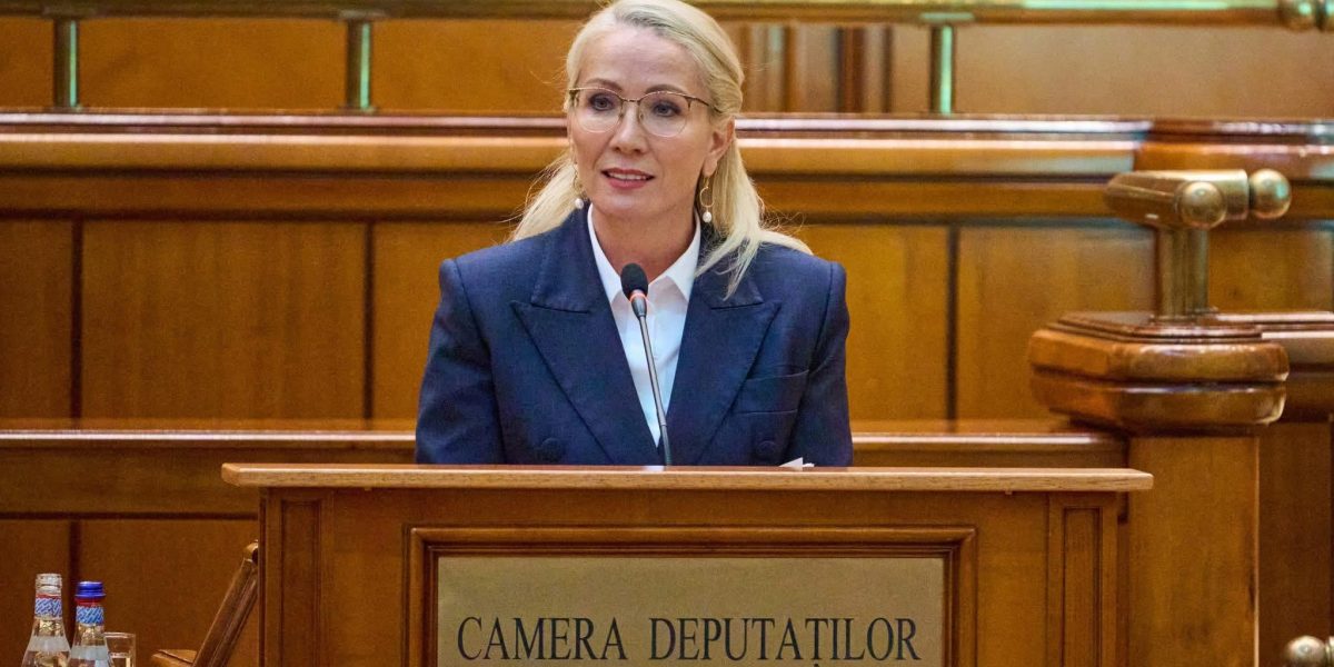 Ramona Ioana Bruynseels avertizează: România poate pierde fonduri europene până în 2034 dacă PSD, PNL, USR și UDMR rămân la putere