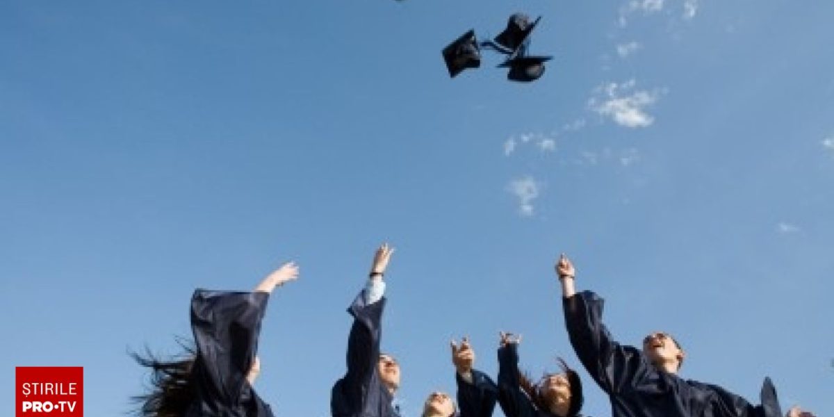 Șoc pentru studenți: 117 dolari pe zi, remote. Cine face angajări