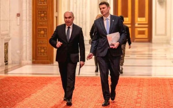 Abrudean: Reformele lui Bolojan au deranjat: Pensiile speciale, statul sugrumat. Viitorul e clar?