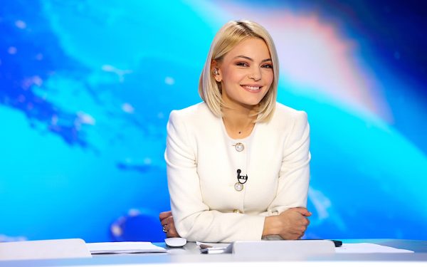 Lavinia Petrea rupe tăcerea: Secrete din culisele TV, dezvăluiri cutremurătoare!