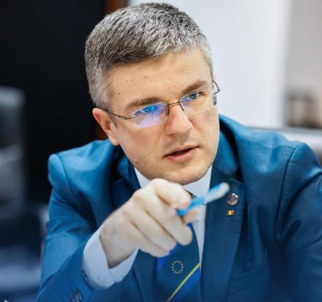 Darău, despre privatizare: Statul să-și păstreze „golden shares” în domenii sensibile