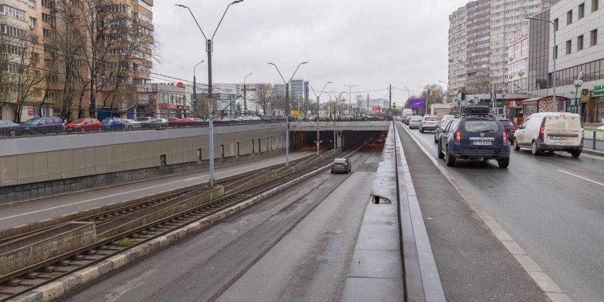Pasajul Victoria va fi supus unei ample lucrări de consolidare și modernizare, în cadrul unui proiect menit să îmbunătățească siguranța și infrastructura principalului punct de tranzit din București
