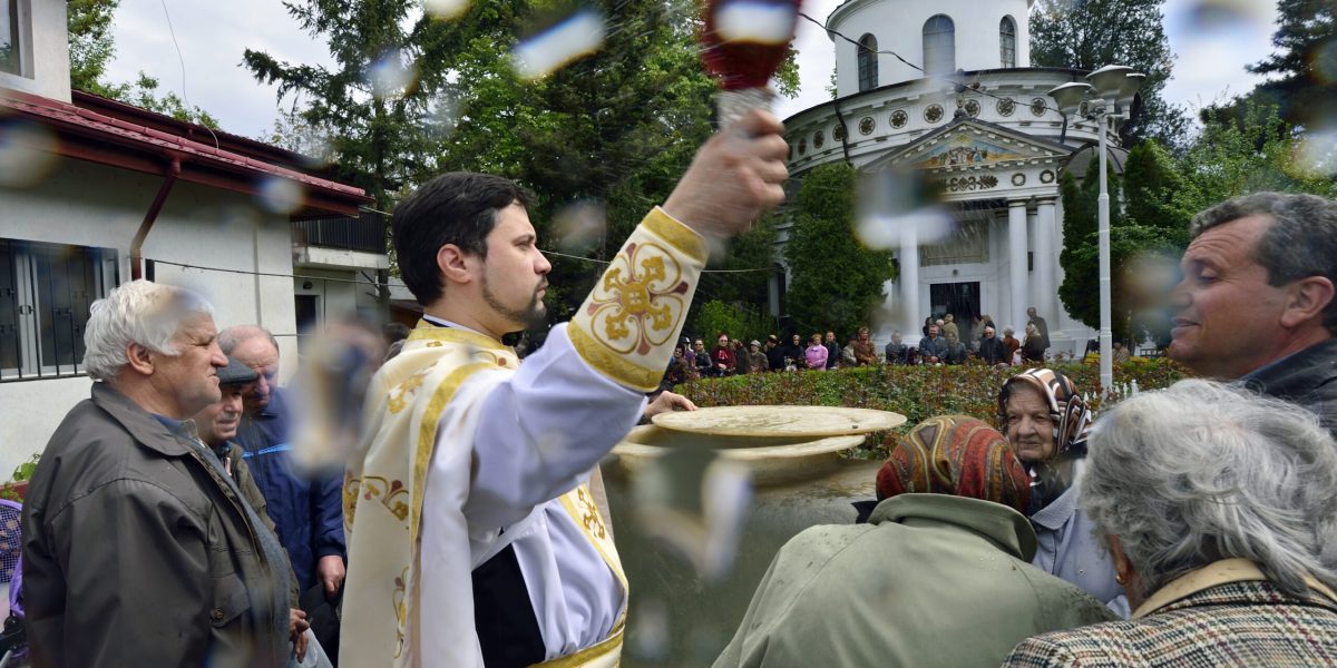 Izvorul Tămăduirii: Semnificație profundă și tradiții la creștinii ortodocși