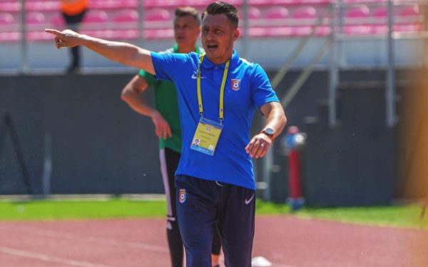 Cât de gravă e de fapt „gafa” cu FC Bihor: Antrenorul, prins pe picior greșit