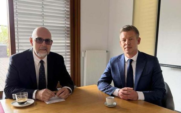 Kelemen Hunor, la Budapesta, cu Peter Magyar: Colaborare UDMR – Guvernul TISZA