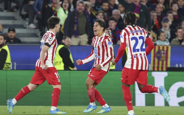 Barcelona, învinsă surprinzător de Atletico Madrid în Liga Campionilor Barcelona a suferit o înfrângere neașteptată în fața lui Atletico Madrid, scor 0-2, în prima manșă a sferturilor de finală ale Ligii Campionilor