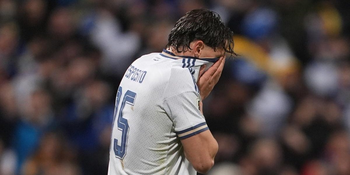 Italia va rata pentru a treia oară consecutiv un Campionat Mondial de fotbal, o anomalie dureroasă pentru o națiune pasionată de sportul rege Italia nu va participa la Campionatul Mondial din 2026, după ce a fost eliminată recent de Bosnia și Herțegovina în preliminarii