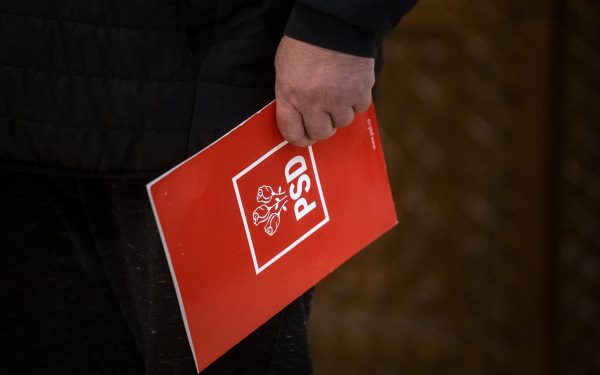 PSD vrea să blocheze vânzarea companiilor de stat profitabile din România
