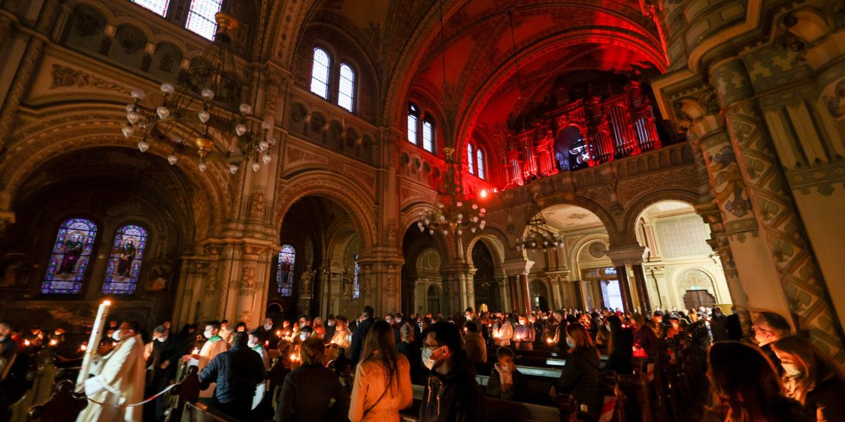 În Săptămâna Mare, perioada cuprinsă între Florii și Sâmbăta Mare, credincioșii ortodocși din România se pregătesc pentru cea mai importantă sărbătoare a creștinătății, Paștele