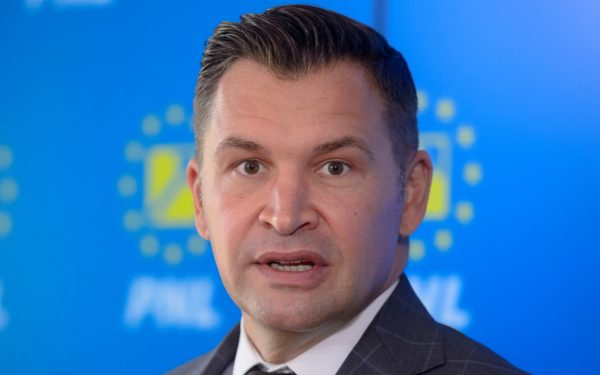 Stroe, după Orban: „Pionul lui Putin din UE nu mai e pe tablă”