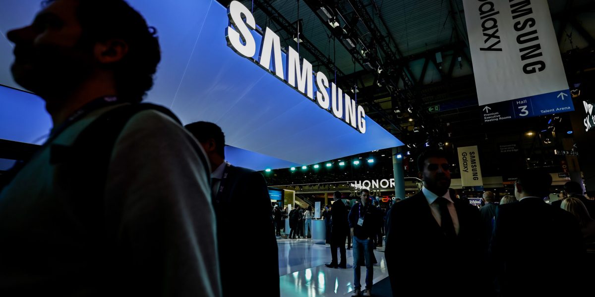 Samsung își închide aplicația de mesaje: Ce se întâmplă cu utilizatorii?