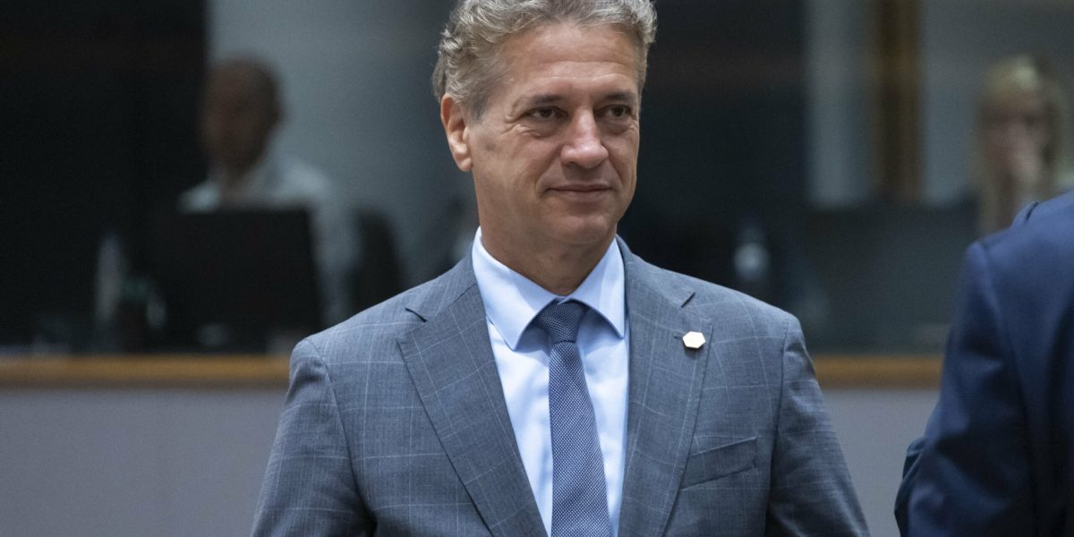 Criză politică în Slovenia: Premierul, în dificultate, NU poate forma guvern